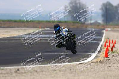 media/Jun-07-2025-TrackDaz (Sat) [[4413525952]]/B Group/220pm (Turn 9)/